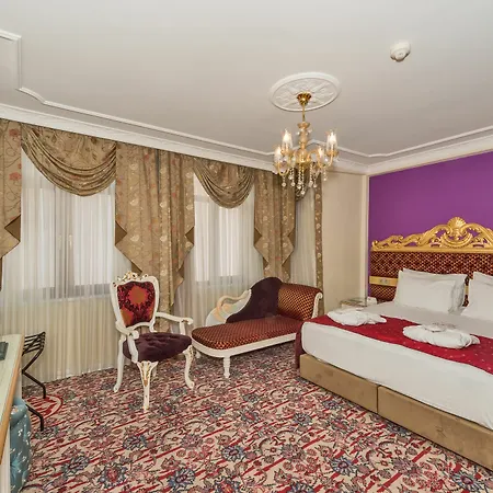 Galatower Hotel 3*