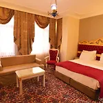 Galatower Szálloda 3*
