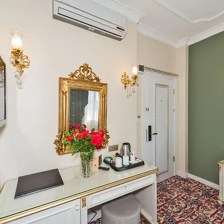 Hotel Galatower 3*